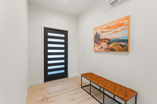 3337 Shankar Aly, Sacramento, CA 95817
