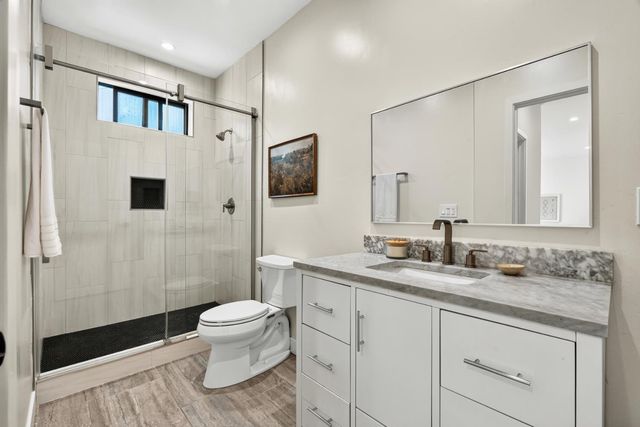 3337 Shankar Aly, Sacramento, CA 95817