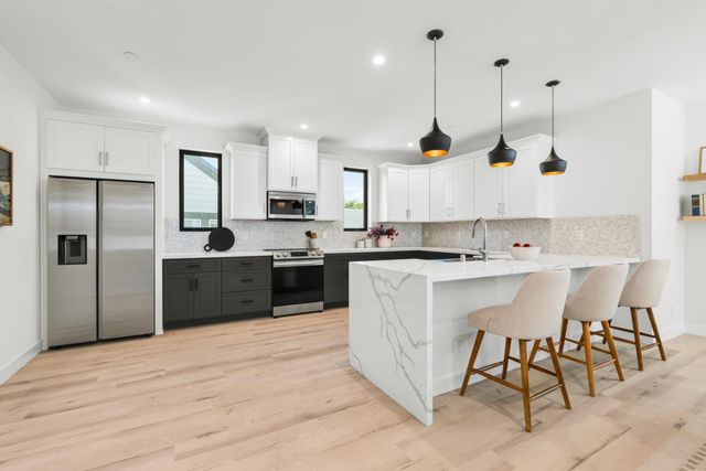 3337 Shankar Aly, Sacramento, CA 95817