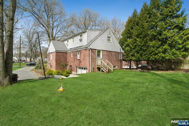 103 Glenbrook Parkway, Englewood, NJ 07631
