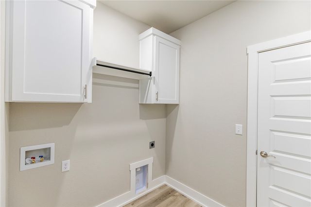 2105 N Chanae Street, Siloam Springs, AR 72761