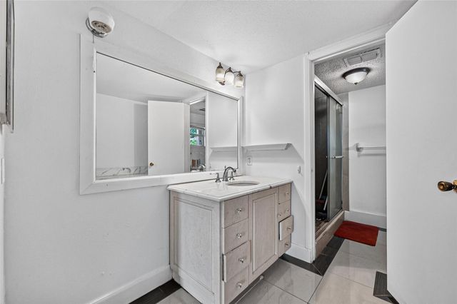 12706 Braewood Glen Lane, Houston, TX 77072