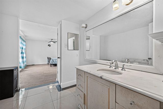 12706 Braewood Glen Lane, Houston, TX 77072