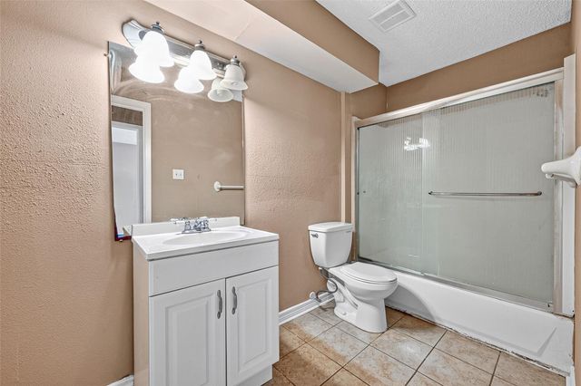 12706 Braewood Glen Lane, Houston, TX 77072