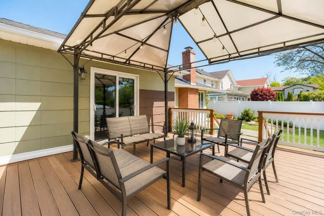 930 Balfour Street, Valley Stream, NY 11580