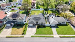 930 Balfour Street, Valley Stream, NY 11580
