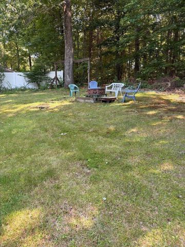 16 Clark, Belchertown, MA 01700
