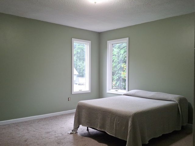 16 Clark, Belchertown, MA 01700