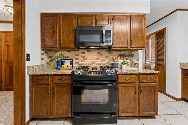 2228 Concord Square NE, Marietta, GA 30062