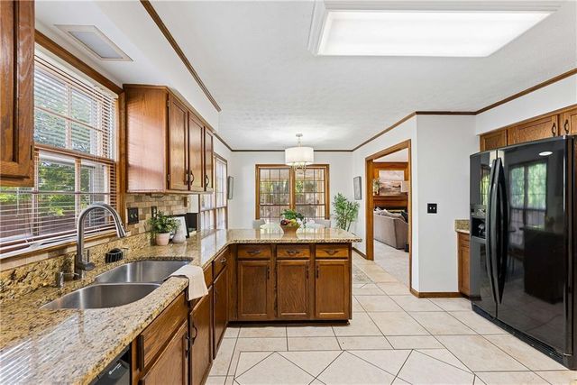 2228 Concord Square NE, Marietta, GA 30062