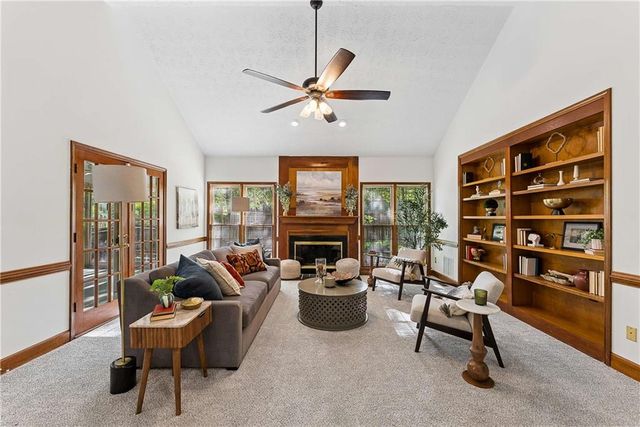 2228 Concord Square NE, Marietta, GA 30062