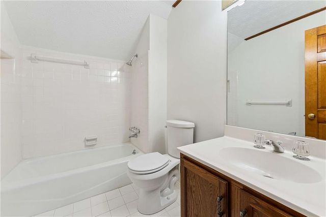 2228 Concord Square NE, Marietta, GA 30062