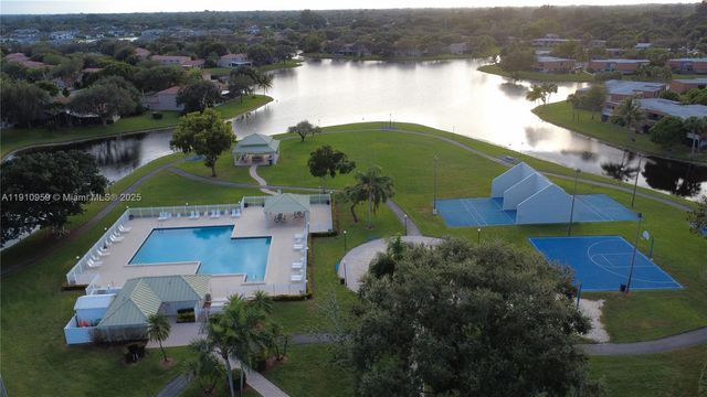 11175 SW 17th Mnr 11175, Davie, FL 33324