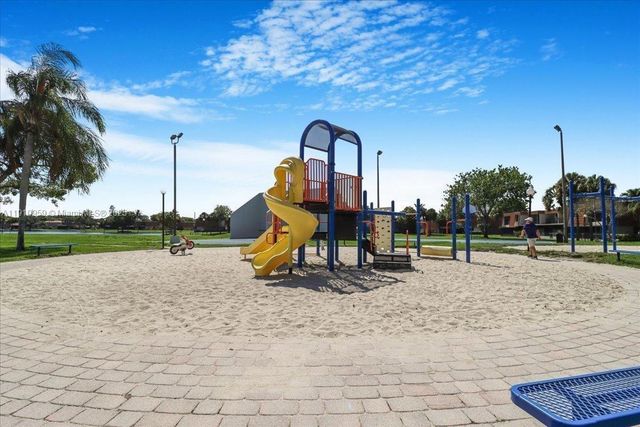 11175 SW 17th Mnr 11175, Davie, FL 33324