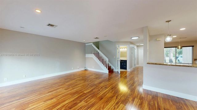 11175 SW 17th Mnr 11175, Davie, FL 33324