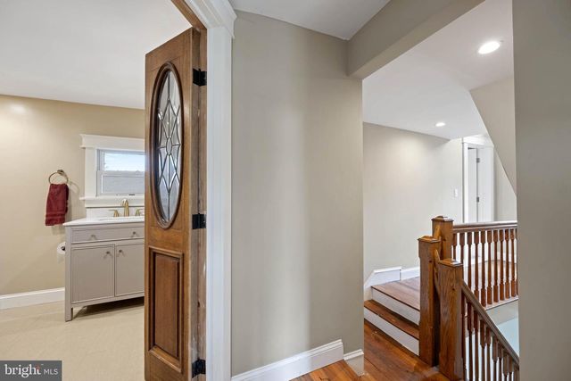 2 N MARKET ST, Seaford, DE 19973