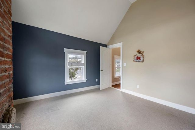 2 N MARKET ST, Seaford, DE 19973