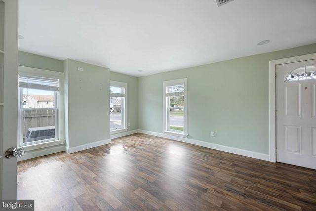 2 N MARKET ST, Seaford, DE 19973