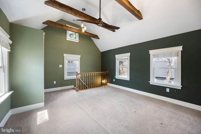 2 N MARKET ST, Seaford, DE 19973