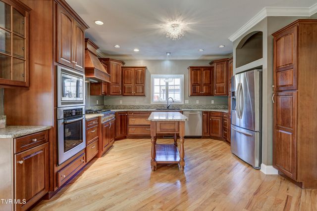 405 Heather View Drive, Jonesborough, TN 37659