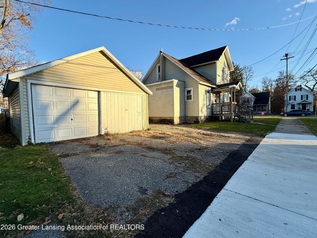 1128 W Ionia Street, Lansing, MI 48915
