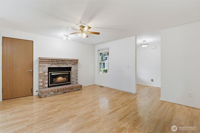 11860 SE 321st Place, Auburn, WA 98092