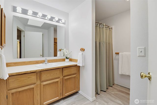 11860 SE 321st Place, Auburn, WA 98092