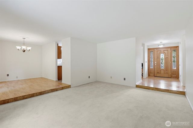 11860 SE 321st Place, Auburn, WA 98092