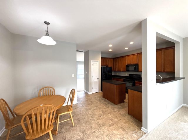 7023 Brighton Park Drive, Mint Hill, NC 28227