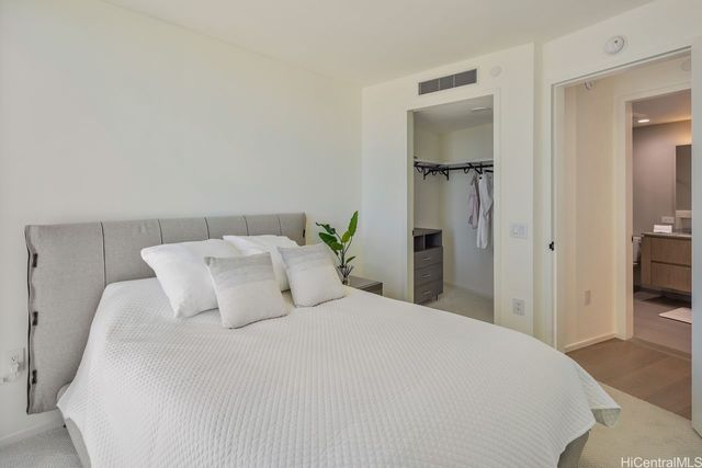 1000 Auahi Street 1307, Honolulu, HI 96814