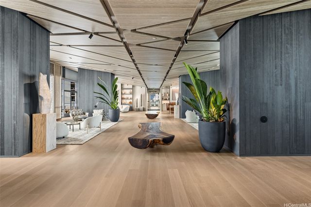 1000 Auahi Street 1307, Honolulu, HI 96814