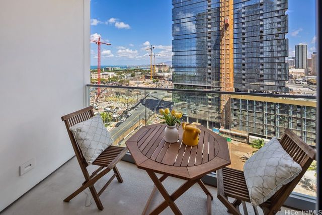 1000 Auahi Street 1307, Honolulu, HI 96814