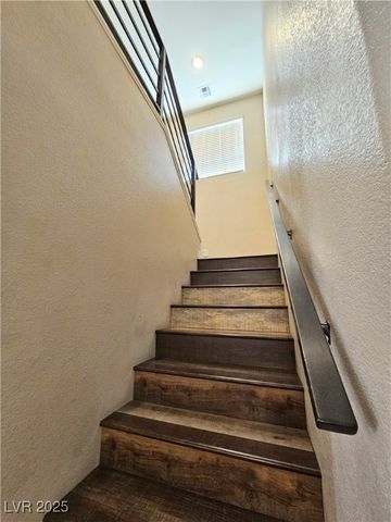 6790 Oak Mist Avenue, Las Vegas, NV 89139