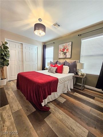 6790 Oak Mist Avenue, Las Vegas, NV 89139