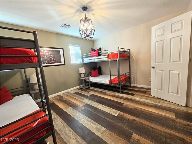 6790 Oak Mist Avenue, Las Vegas, NV 89139