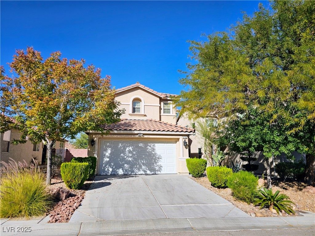 6790 Oak Mist Avenue, Las Vegas, NV 89139
