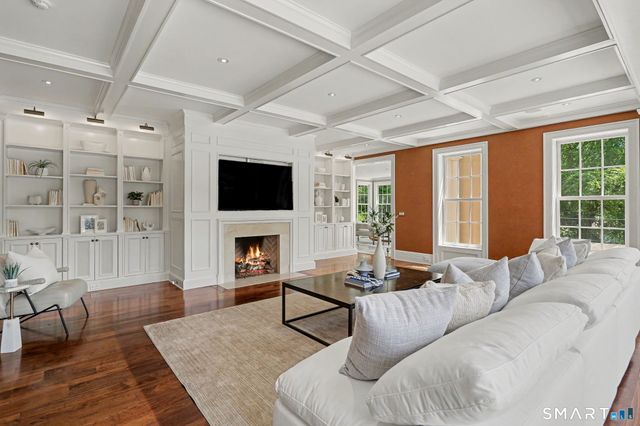55 Calhoun Drive, Greenwich, CT 06831