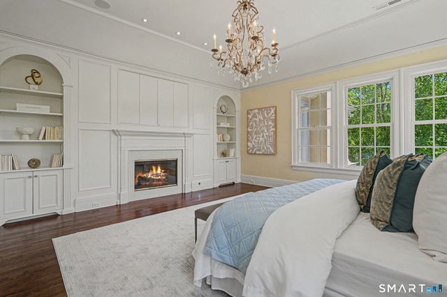 55 Calhoun Drive, Greenwich, CT 06831