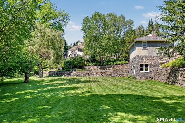 55 Calhoun Drive, Greenwich, CT 06831