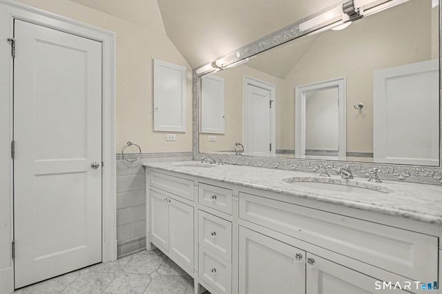 55 Calhoun Drive, Greenwich, CT 06831