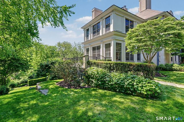55 Calhoun Drive, Greenwich, CT 06831
