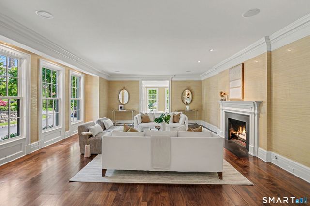 55 Calhoun Drive, Greenwich, CT 06831