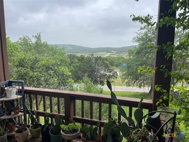 1800 Charter Oak, Canyon Lake, TX 78133