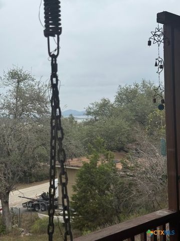 1800 Charter Oak, Canyon Lake, TX 78133