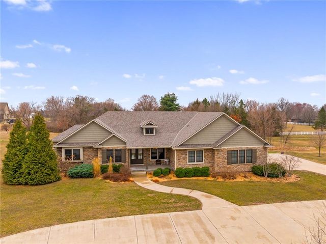 3565 W 193 Street, Stilwell, KS 66085