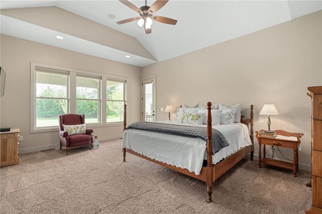 3565 W 193 Street, Stilwell, KS 66085