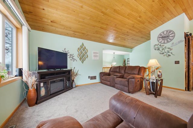 12011 Dogwood Street, Zimmerman, MN 55398