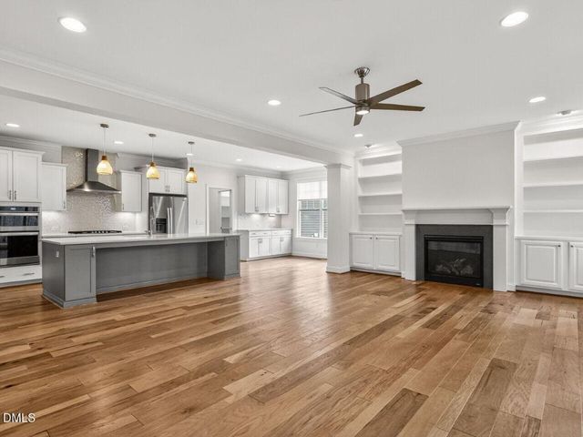 2117 Bee Cave Court, Apex, NC 27539