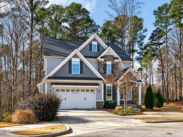 2117 Bee Cave Court, Apex, NC 27539