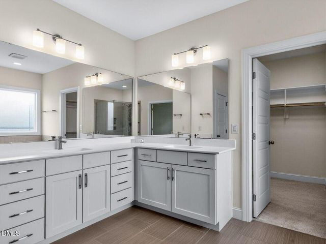 2117 Bee Cave Court, Apex, NC 27539